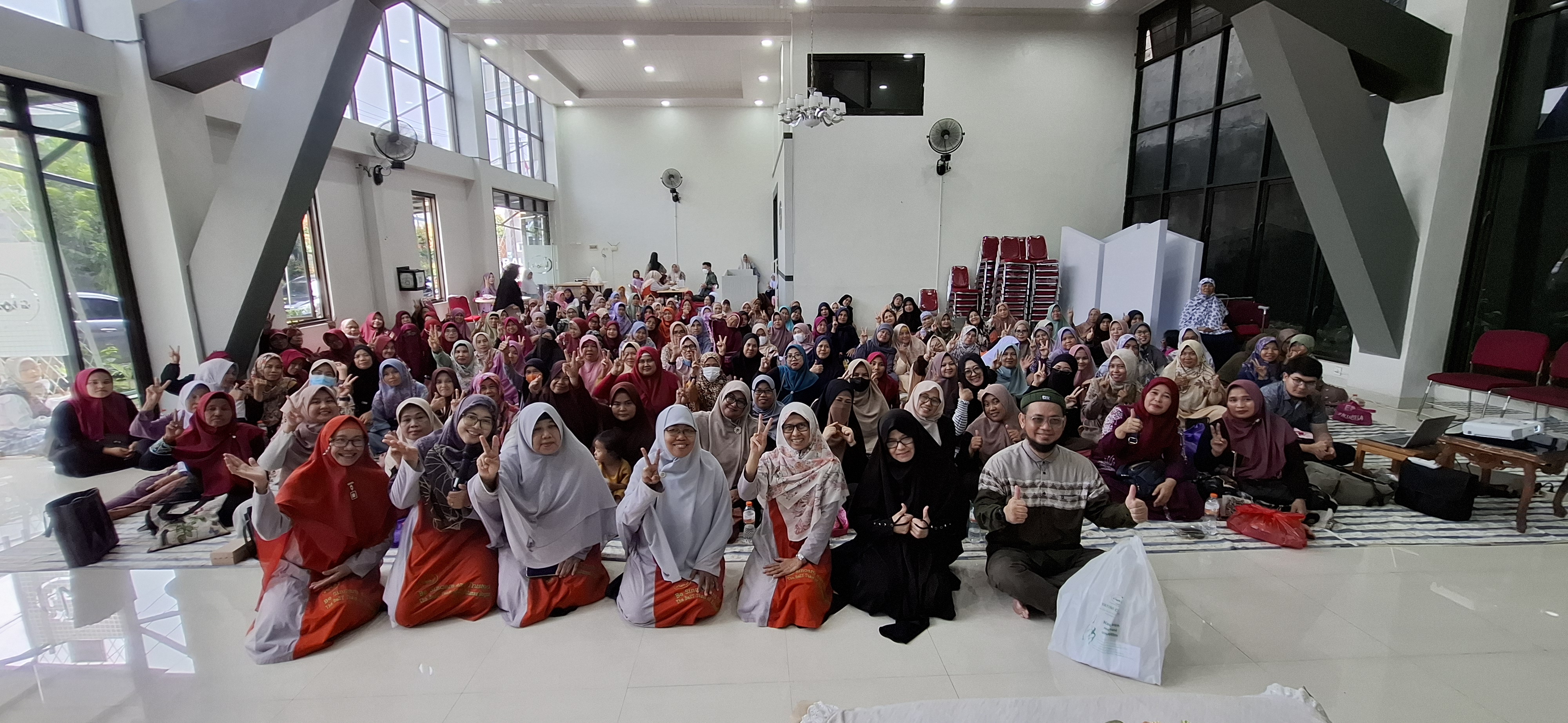 Pelayanan Kesehatan Ibu Yatim dan Lansia