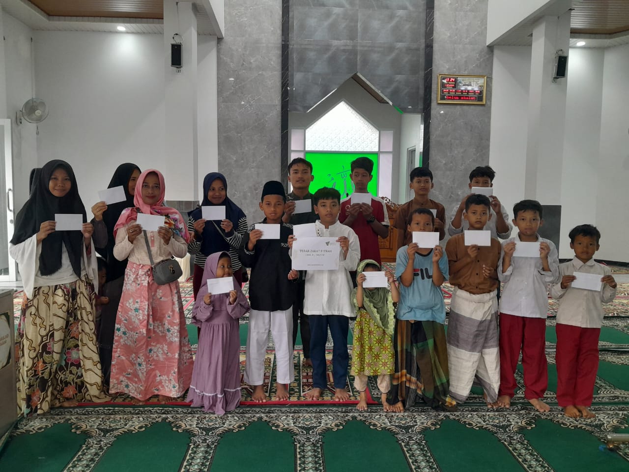 Tebar Zakat Fitrah Bersama Dompet Dhuafa