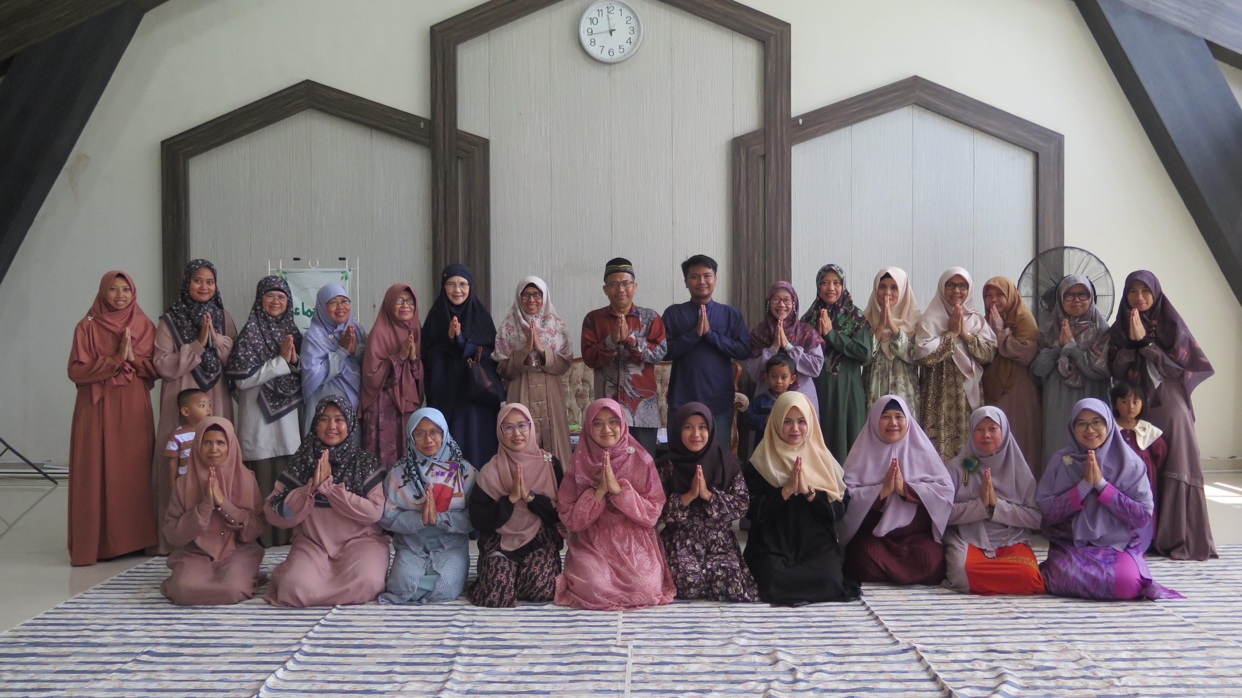 Halal Bi Halal Pengurus Yatim Center Yayasan Al-Ruhamaa'