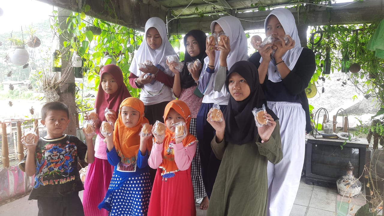 PENYALURAN 50 PCS KUE SUS