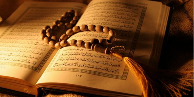 Membaca Surat Al-Kahfi